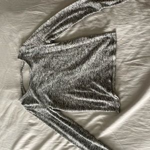 Grey soft polyester sweater from h&m
